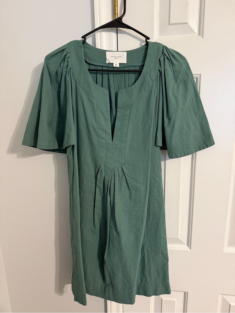 Pomander Place Teal-Green Pleated Flutter-Sleeve Dress